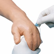 CURSO PRÁTICO DE PUNÇÃO VENOSA PERIFÉRICA - braco-para-puncao-venosa-injecoes-nivel-avancado-w44-2
